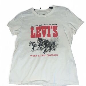 Levi’s Horse Tee